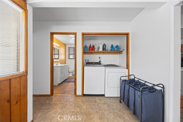 4111 Grant Trail, Frazier Park CA: https://media.crmls.org/medias/4fb28403-56a4-4bc1-940a-9b25b6f84e29.jpg