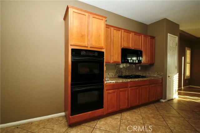 Detail Gallery Image 17 of 49 For 79927 Viento, La Quinta,  CA 92253 - 4 Beds | 3 Baths