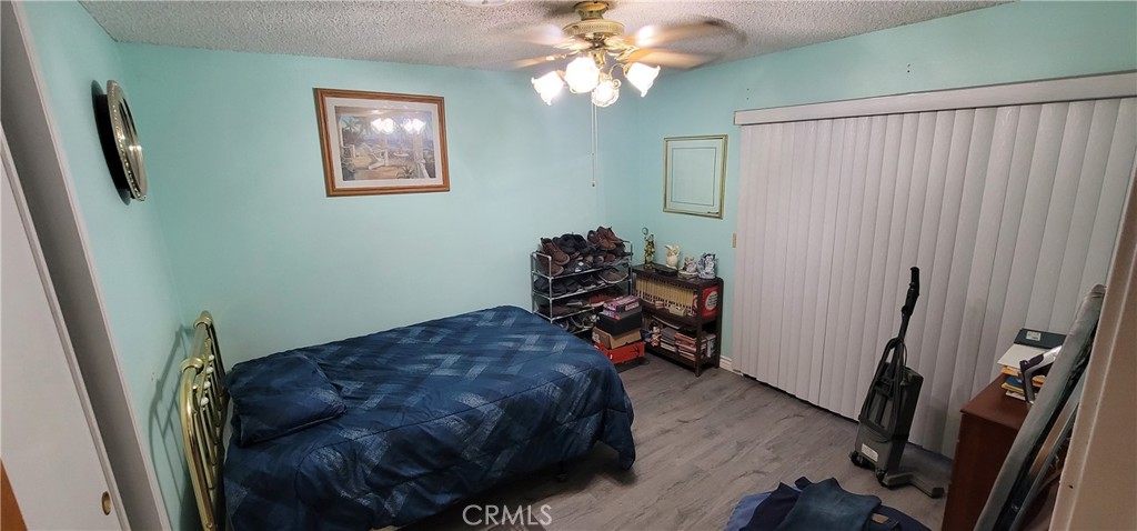 https://media.crmls.org/medias/4fb43c98-90a8-4bdb-bed7-d1b953683a7c.jpg?preset=X-Large
