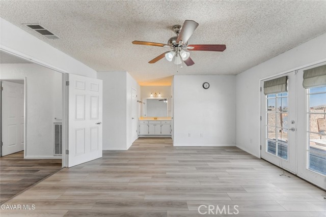 Detail Gallery Image 28 of 53 For 39004 164th, Palmdale,  CA 93591 - 3 Beds | 2 Baths