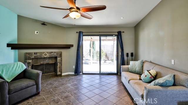 Detail Gallery Image 14 of 75 For 1753 Boatswain Ln, Perris,  CA 92571 - 3 Beds | 2 Baths