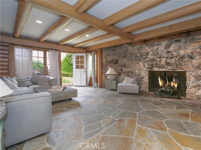 605 Paseo Del Mar, Palos Verdes Estates CA: https://media.crmls.org/medias/4fb62024-a03d-473d-a3b2-a32198f422b4.jpg