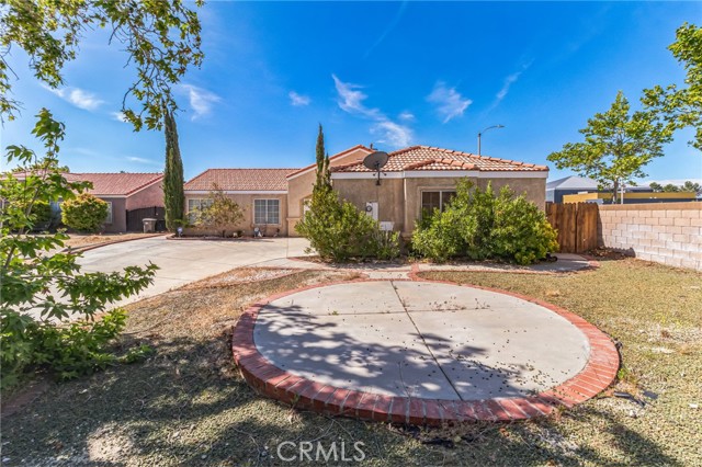 Detail Gallery Image 1 of 18 For 6012 Sandpiper  Pl, Palmdale,  CA 93552 - 4 Beds | 2 Baths