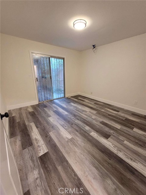 Detail Gallery Image 8 of 18 For 402 E Glendale Dr, Orange,  CA 92865 - 6 Beds | 4 Baths