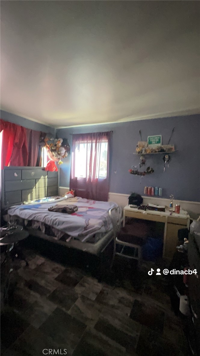 https://media.crmls.org/medias/4fbae09d-52ba-4d79-b57a-5d28e1e884de.jpg?preset=X-Large