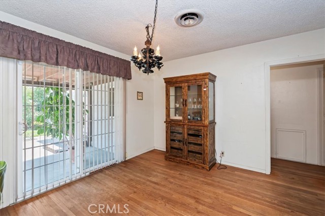 Detail Gallery Image 16 of 26 For 17043 Randall Ave, Fontana,  CA 92335 - 3 Beds | 2 Baths