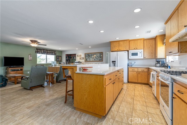 4950 Union Rd, Paso Robles CA: https://media.crmls.org/medias/4fbc7215-3c66-49e9-8cd8-68bbed5975cf.jpg