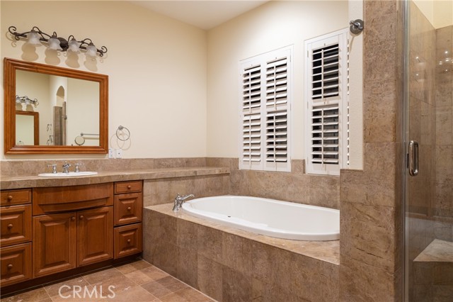 Detail Gallery Image 21 of 25 For 5561 Ocean Terrace Dr, Huntington Beach,  CA 92648 - 4 Beds | 4/1 Baths