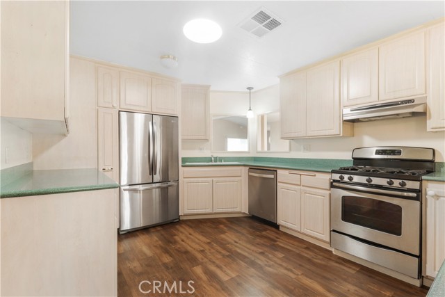 Detail Gallery Image 14 of 34 For 40896 Oregon, Cherry Valley,  CA 92223 - 2 Beds | 2 Baths