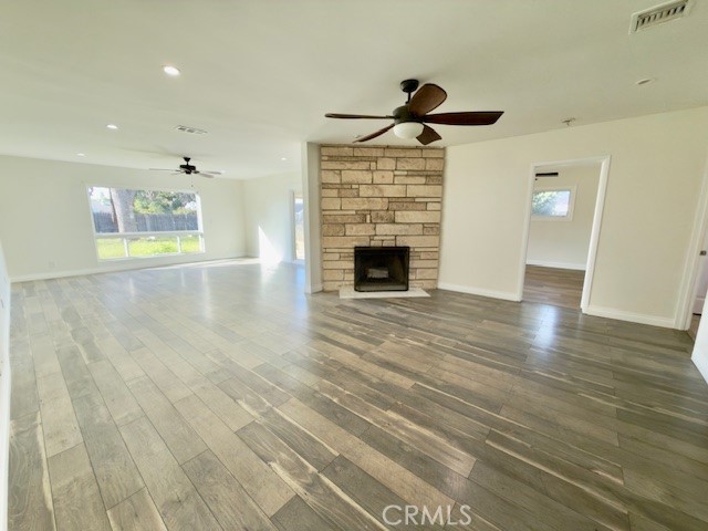 Detail Gallery Image 4 of 28 For 18648 Gledhill, Northridge,  CA 91324 - 4 Beds | 2 Baths