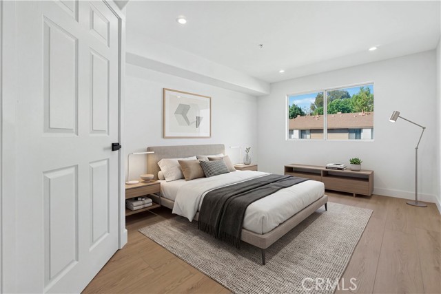 15455 Sherman photo 19