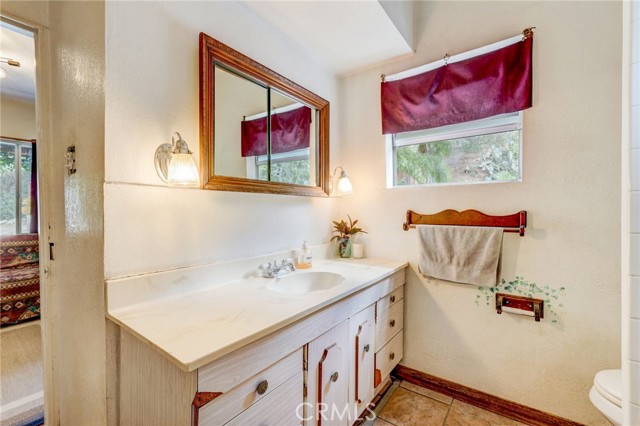 Detail Gallery Image 25 of 62 For 9541 Hillhaven, Tujunga,  CA 91042 - 3 Beds | 2 Baths