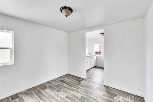 Detail Gallery Image 12 of 22 For 4339 E 1st, East Los Angeles,  CA 90022 - 3 Beds | 3 Baths