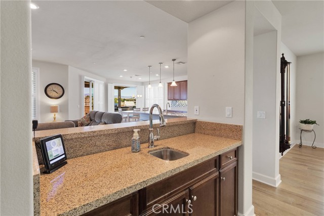 11300 River Run Street, Apple Valley CA: https://media.crmls.org/medias/4fbf2213-9447-4227-960b-4b87f55f578c.jpg