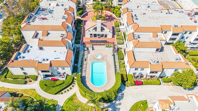 Detail Gallery Image 21 of 23 For 711 W 1st, Santa Ana,  CA 92701 - 3 Beds | 2 Baths