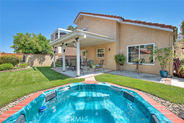 13563 Meadow Crest Drive, Chino Hills CA: https://media.crmls.org/medias/4fc09c3e-1a4f-4a8f-aa5b-818d4f7f7d97.jpg