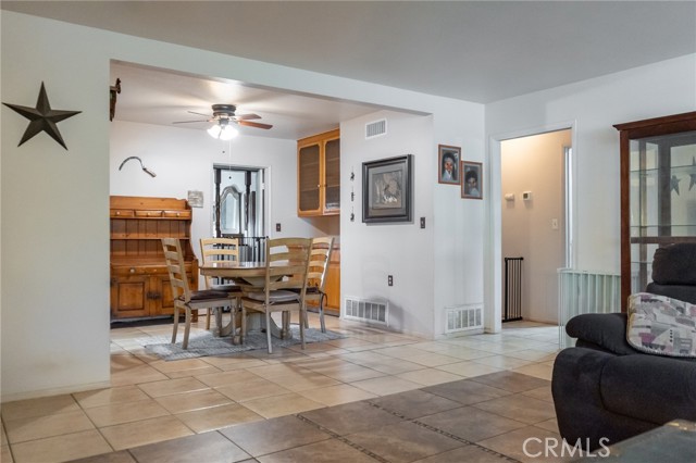 Detail Gallery Image 7 of 54 For 38239 Orchard, Cherry Valley,  CA 92223 - 3 Beds | 2 Baths