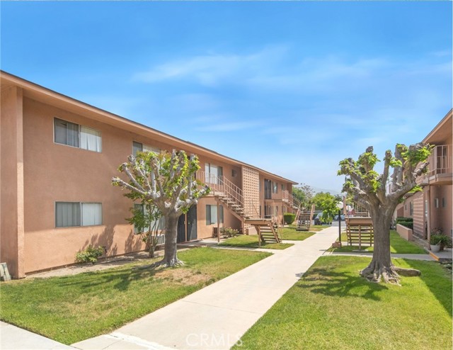 Detail Gallery Image 43 of 68 For 345 W 41st St, San Bernardino,  CA 92407 - – Beds | – Baths