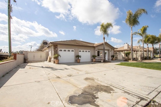 Image 3 for 26128 Club Dr, Madera, CA 93638