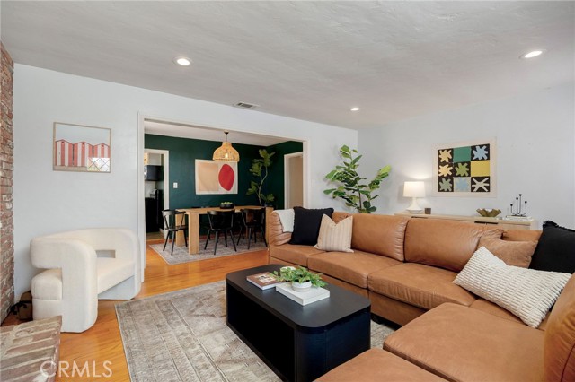 125 Siena Drive, Long Beach CA: https://media.crmls.org/medias/4fc37769-a963-4015-ace8-cbfa2edabe88.jpg