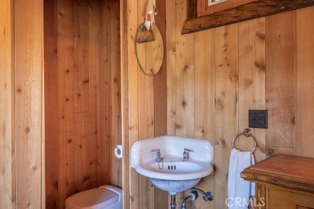 Detail Gallery Image 48 of 55 For 103 Big Bear Tract, Fawnskin,  CA 92333 - 4 Beds | 1/2 Baths