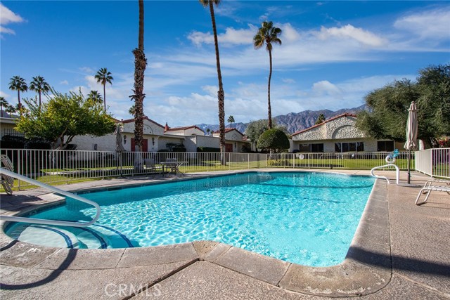 Image 7 for 1833 Araby DR #25