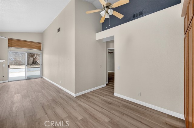 Detail Gallery Image 12 of 48 For 33130 Trabuco Dr, Lake Elsinore,  CA 92530 - 3 Beds | 2 Baths