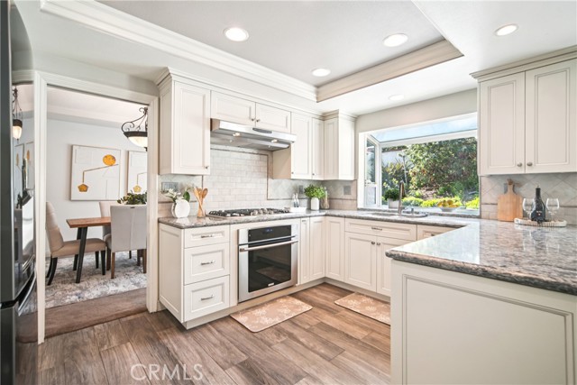 Detail Gallery Image 10 of 68 For 20550 via El Tajo, Yorba Linda,  CA 92887 - 4 Beds | 3 Baths