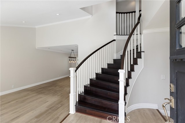 Detail Gallery Image 3 of 45 For 5 Yankee, Irvine,  CA 92620 - 4 Beds | 3/1 Baths