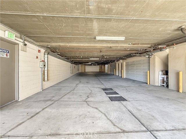 Detail Gallery Image 20 of 20 For 255 N Michigan Ave #4,  Pasadena,  CA 91106 - 3 Beds | 3 Baths