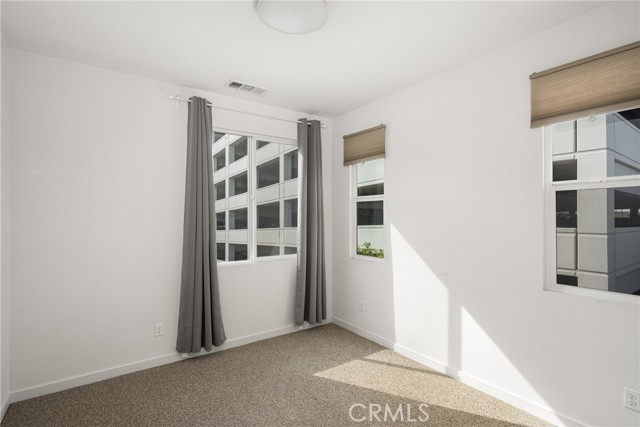 Detail Gallery Image 23 of 31 For 143 Citysquare, Irvine,  CA 92614 - 4 Beds | 3/1 Baths