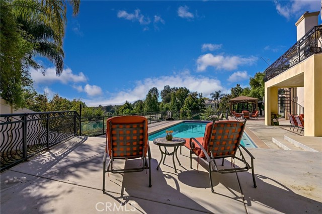 Image 34 of 42 For 16186 Peterson Drive