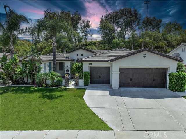 Detail Gallery Image 1 of 1 For 4181 Shoalcreek Dr, Corona,  CA 92883 - 4 Beds | 3 Baths