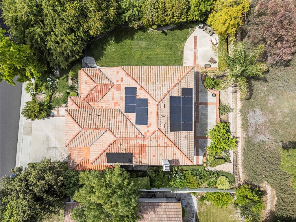 https://media.crmls.org/medias/4fc93027-cd3c-4f81-92a3-11a9ce55feb7.jpg?preset=X-Large