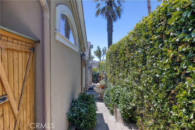 226 Encanto Avenue, Pismo Beach CA: https://media.crmls.org/medias/4fca20ff-f45a-4b14-819b-21e1f444332b.jpg