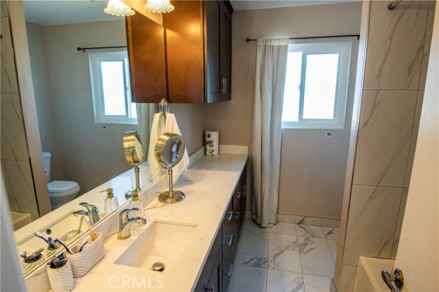 36457 Harold 3rd Street, Palmdale CA: https://media.crmls.org/medias/4fca35c1-92c4-4b4d-9fbf-f91d99ae7a43.jpg