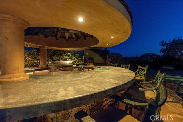 18 Calle Pacifica, San Clemente CA: https://media.crmls.org/medias/4fcac82b-b557-4a3f-9254-c637d9100bc7.jpg