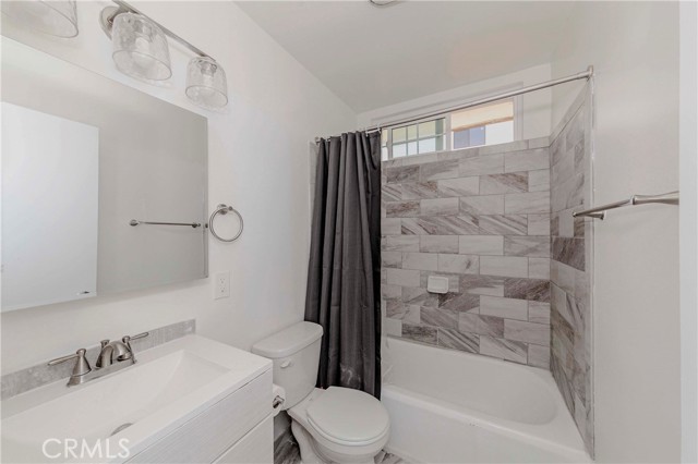 Detail Gallery Image 20 of 32 For 1349 W 35th Pl, Los Angeles,  CA 90007 - – Beds | – Baths