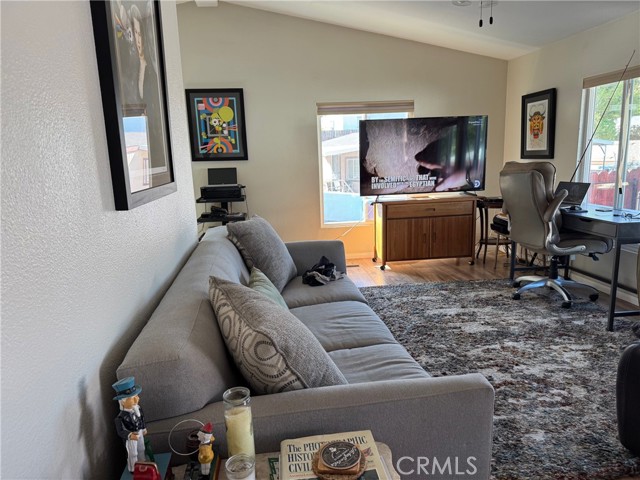30000 Hasley Canyon Road, Castaic CA: https://media.crmls.org/medias/4fcbc9d0-bc4a-4acf-ad6b-ddf707259957.jpg