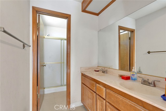 15457 Washoan, Apple Valley CA: https://media.crmls.org/medias/4fceb511-6e55-4c39-8623-643aa731ddfb.jpg