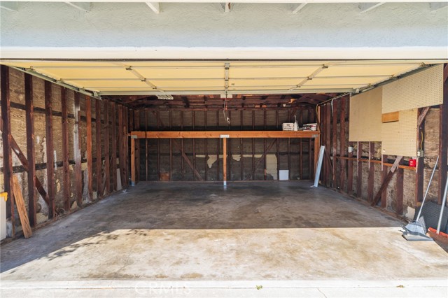 2157 242nd Street, Lomita CA: https://media.crmls.org/medias/4fcf14be-3df3-457f-a7ca-49f08d1d298e.jpg