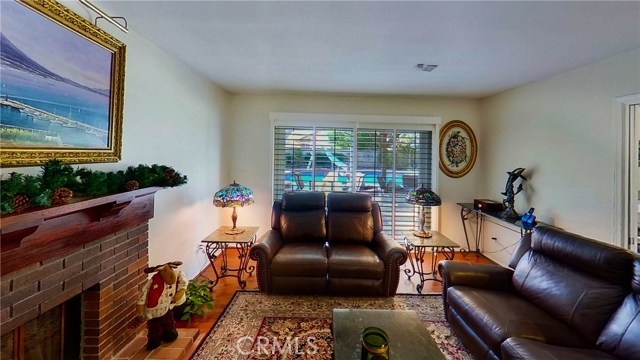 4 Bed Home for Sale in Saugus, California