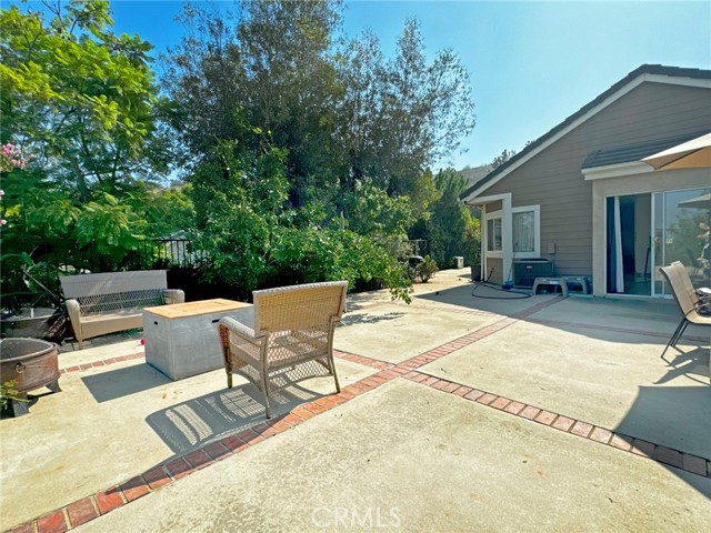 Detail Gallery Image 15 of 24 For 5705 E Hudson Bay Dr, Anaheim,  CA 92807 - 3 Beds | 2 Baths