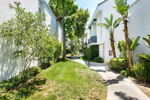 Detail Gallery Image 16 of 24 For 18645 Hatteras St #289,  Tarzana,  CA 91356 - 1 Beds | 1 Baths