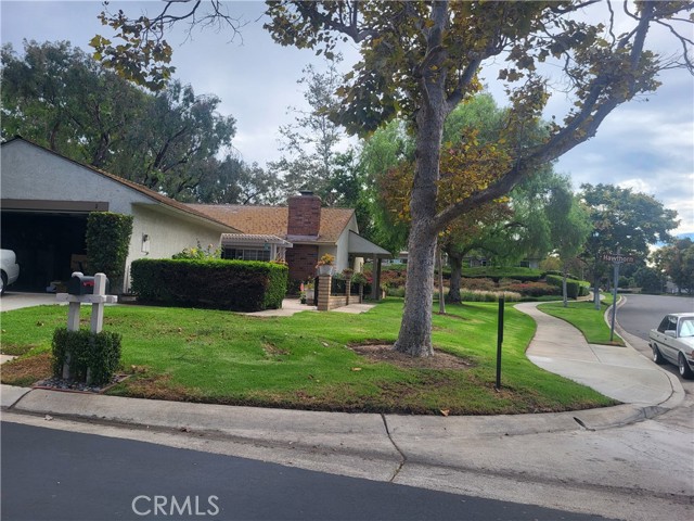 Detail Gallery Image 6 of 7 For 2 Hawthorn, Irvine,  CA 92612 - 3 Beds | 2 Baths