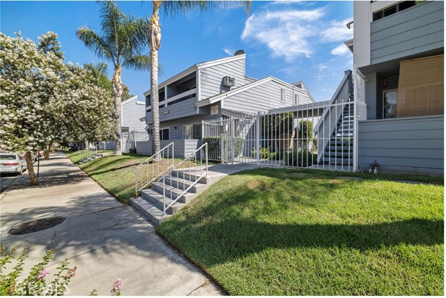 Detail Gallery Image 18 of 19 For 20930 Parthenia St #116,  Canoga Park,  CA 91304 - 1 Beds | 1 Baths