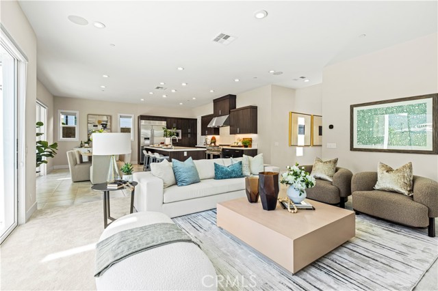 Detail Gallery Image 7 of 42 For 161 Walworth, Lake Forest,  CA 92630 - 5 Beds | 5 Baths