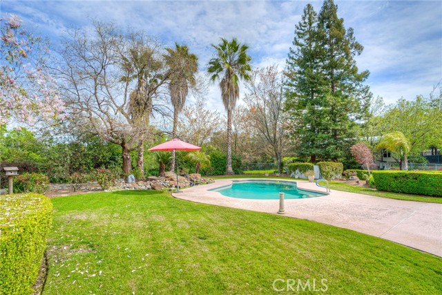 28 Pine Oaks Road, Oroville CA: https://media.crmls.org/medias/4fd2ee2e-c5ce-4a38-93e9-8731c734221f.jpg