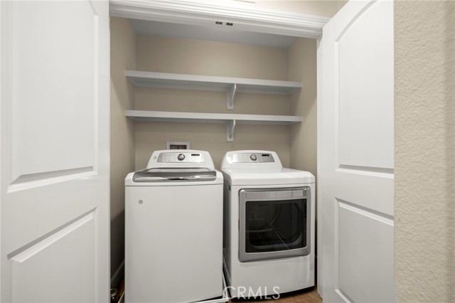 752 S Melrose Street, Anaheim CA: https://media.crmls.org/medias/4fd338f6-fa91-40f3-8efa-b6b3c6d4248c.jpg