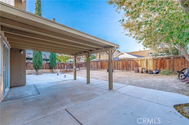 Detail Gallery Image 29 of 34 For 12194 Stonegate Dr, Victorville,  CA 92392 - 3 Beds | 2/1 Baths